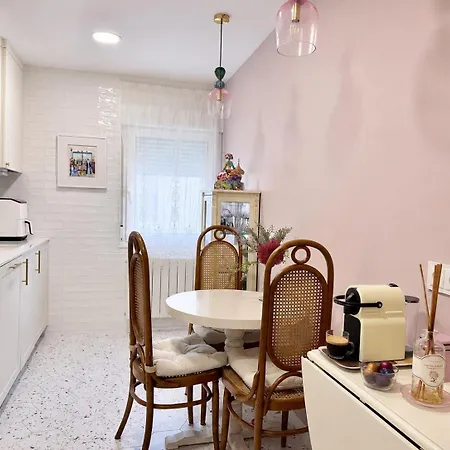 Tu Hogar En El Centro De Apartamento Burgos
